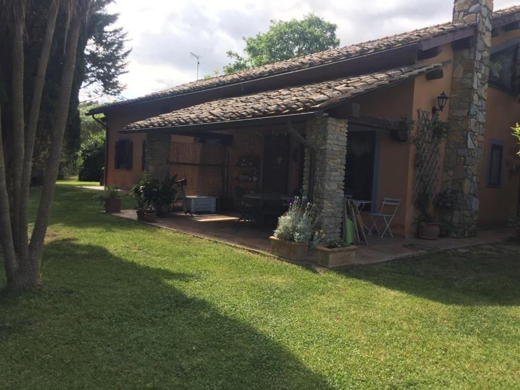 Bed and Breakfast Casale Sant'Elia Capranica Exterior foto